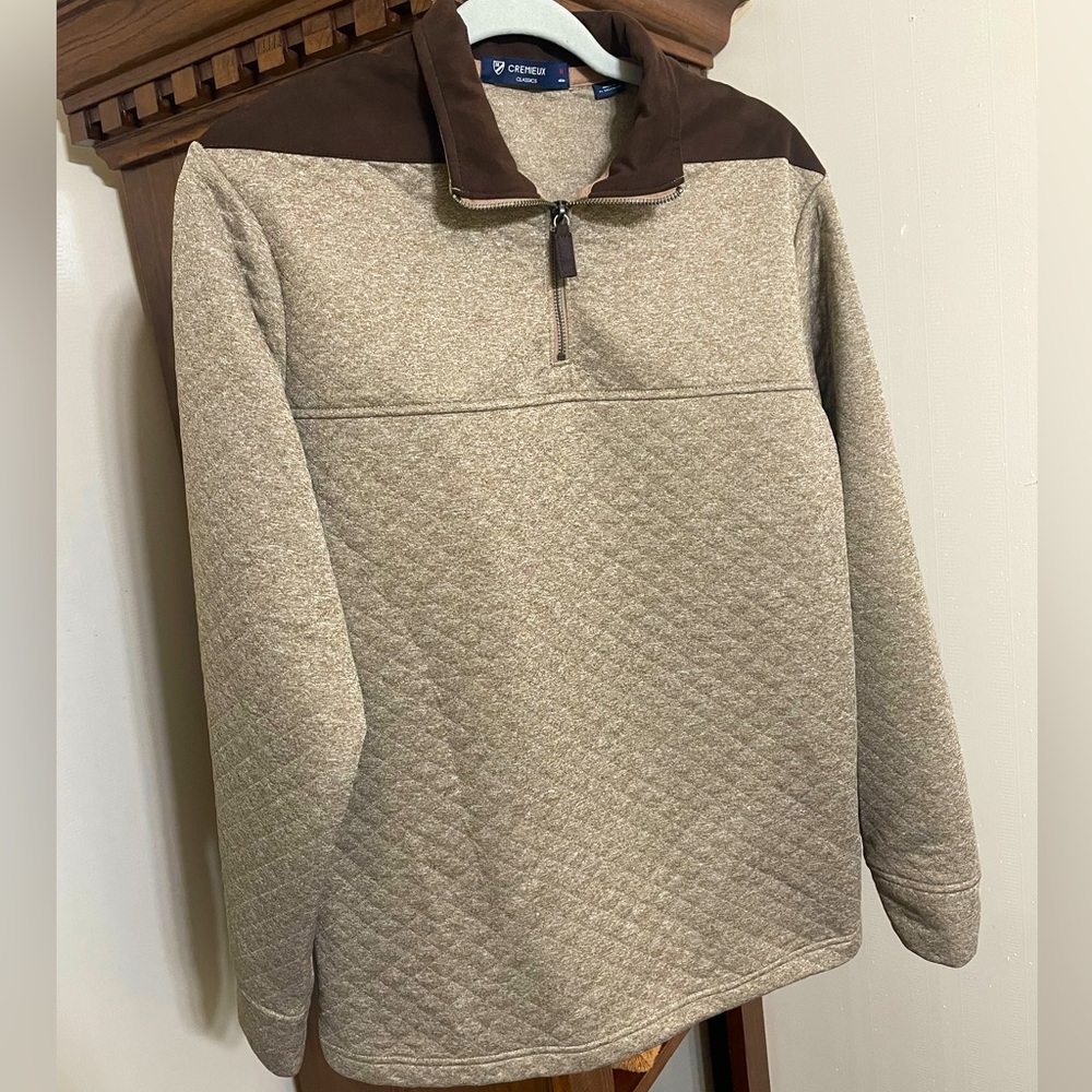 Men’s Cremiux quilted pullover with zipper and elbow patches. Medium.